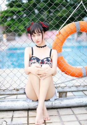 4483全国免费最大色情_十万网红美女美酱